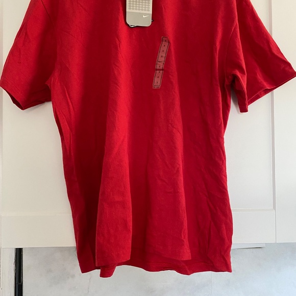 Nike - Picture 5 of 8